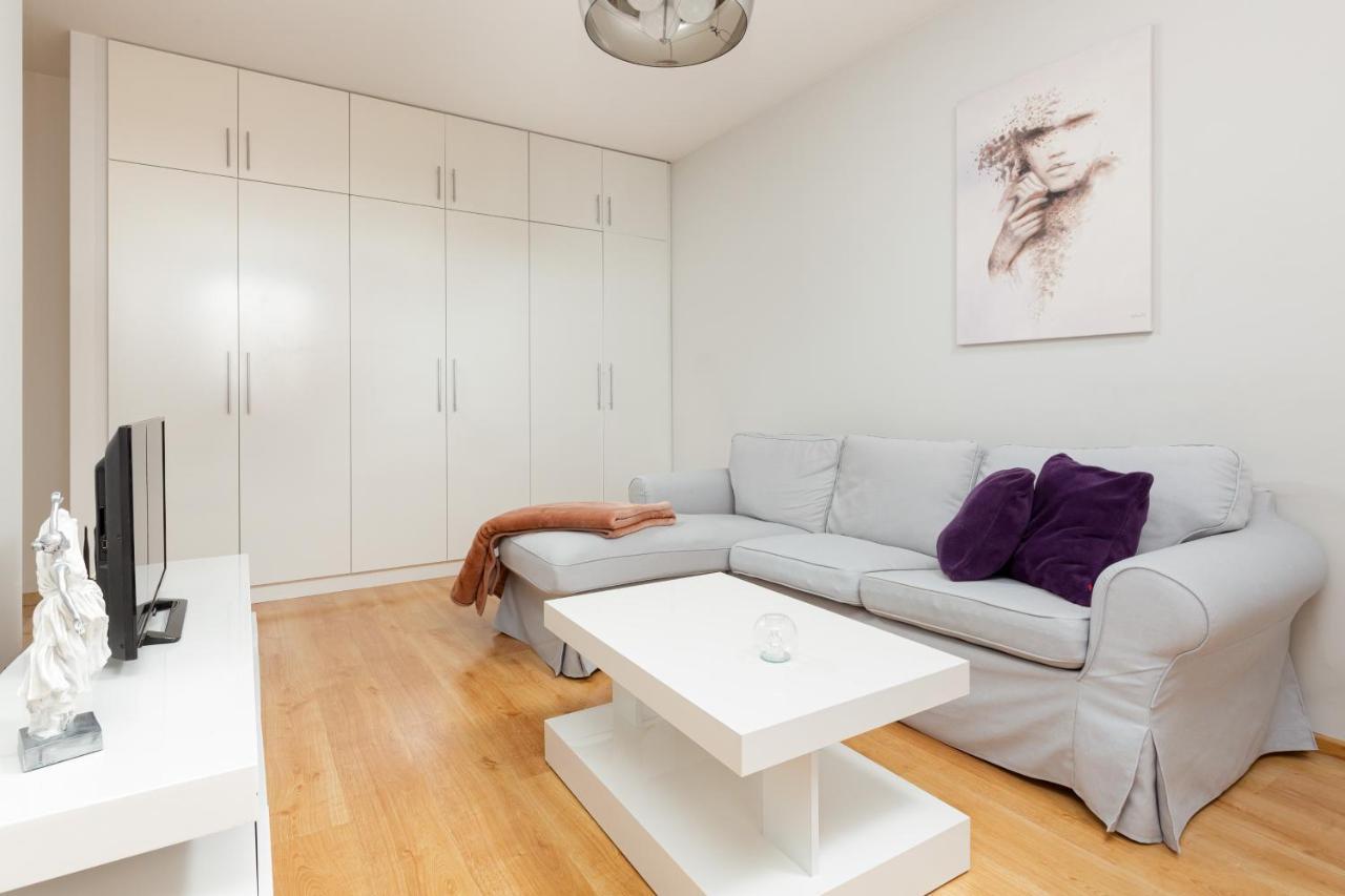 Apartament Na Woli Sowinskiego By Noclegi Renters Varşovia Exterior foto