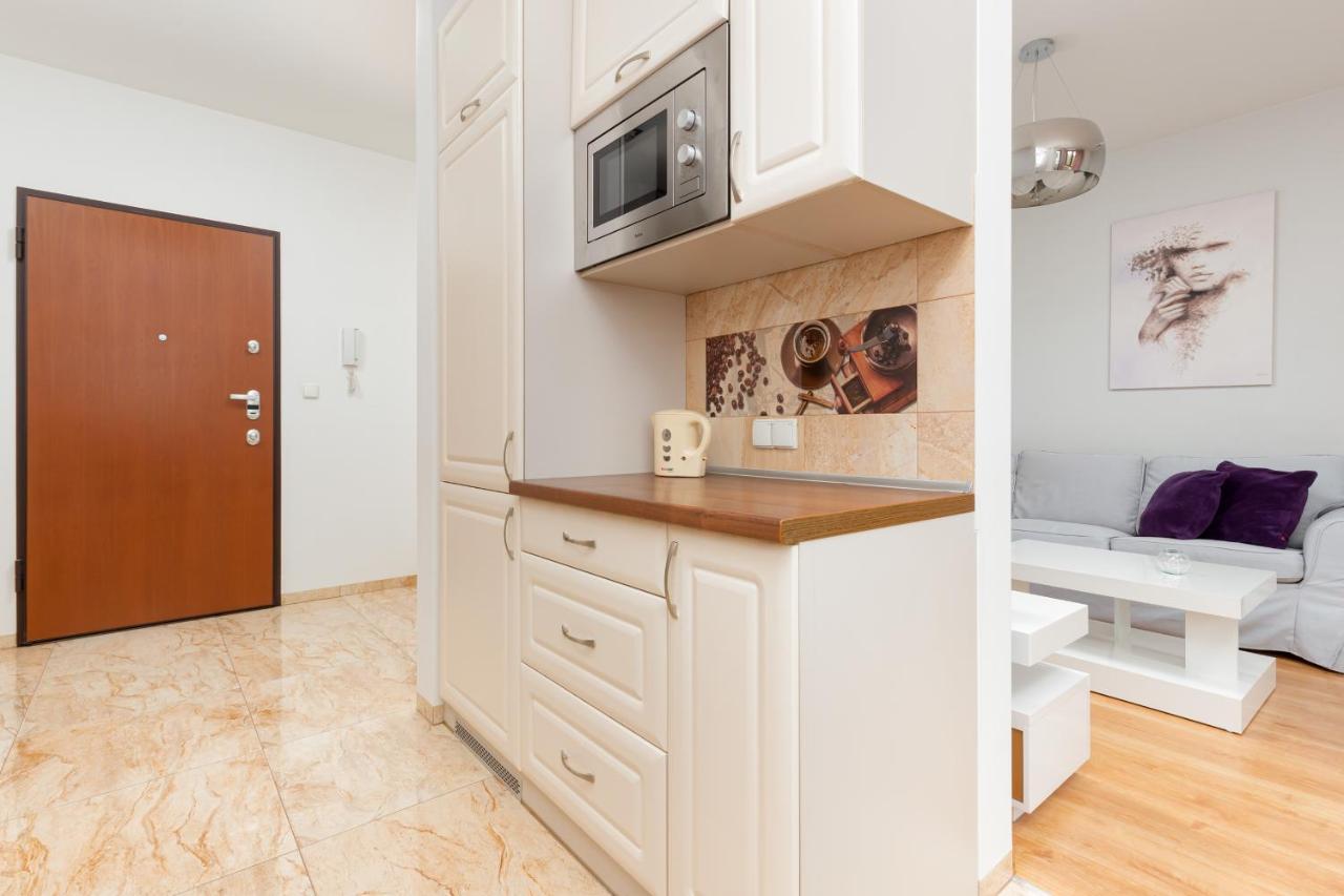 Apartament Na Woli Sowinskiego By Noclegi Renters Varşovia Exterior foto